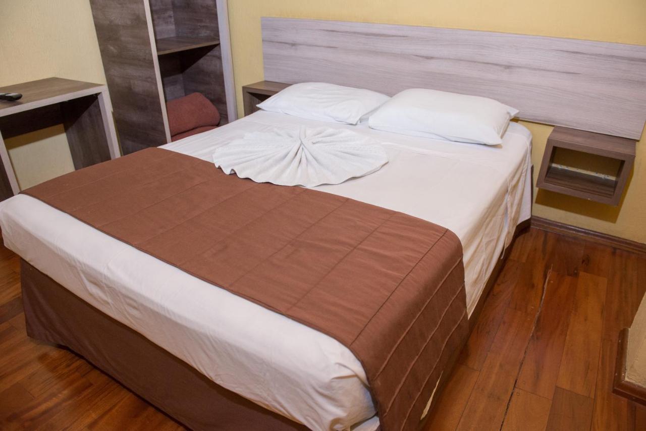 Villa Iguacu Palace Hotel Фос ду Игуасу Екстериор снимка